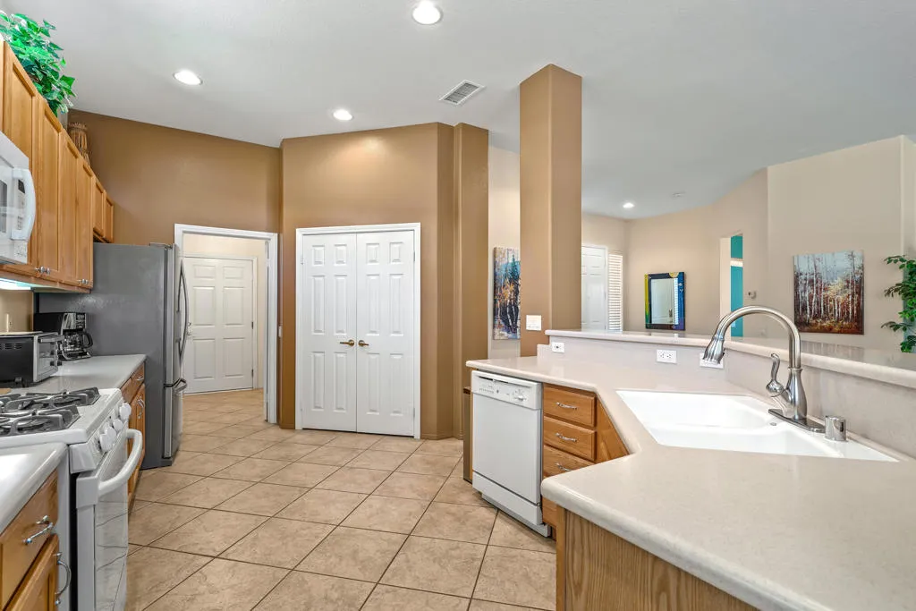 80717 Turnberry Court, Indio, California 92201 home-pic-18