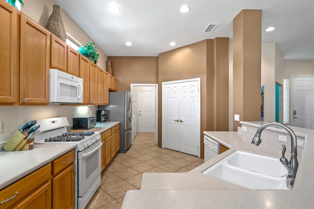 80717 Turnberry Court, Indio, California 92201 home-pic-16