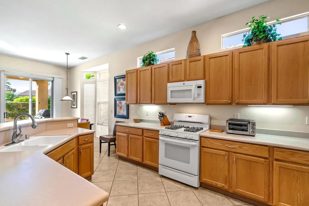 80717 Turnberry Court, Indio, California 92201 home-pic-15