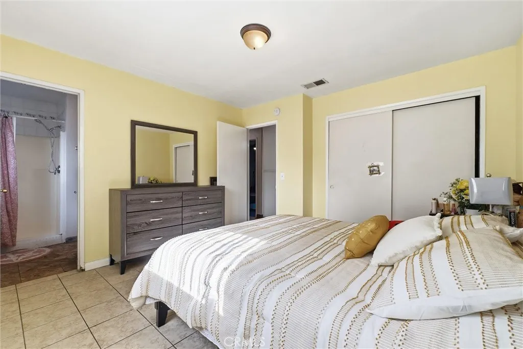 16716 E Renwick, Azusa, California 91702 home-pic-22