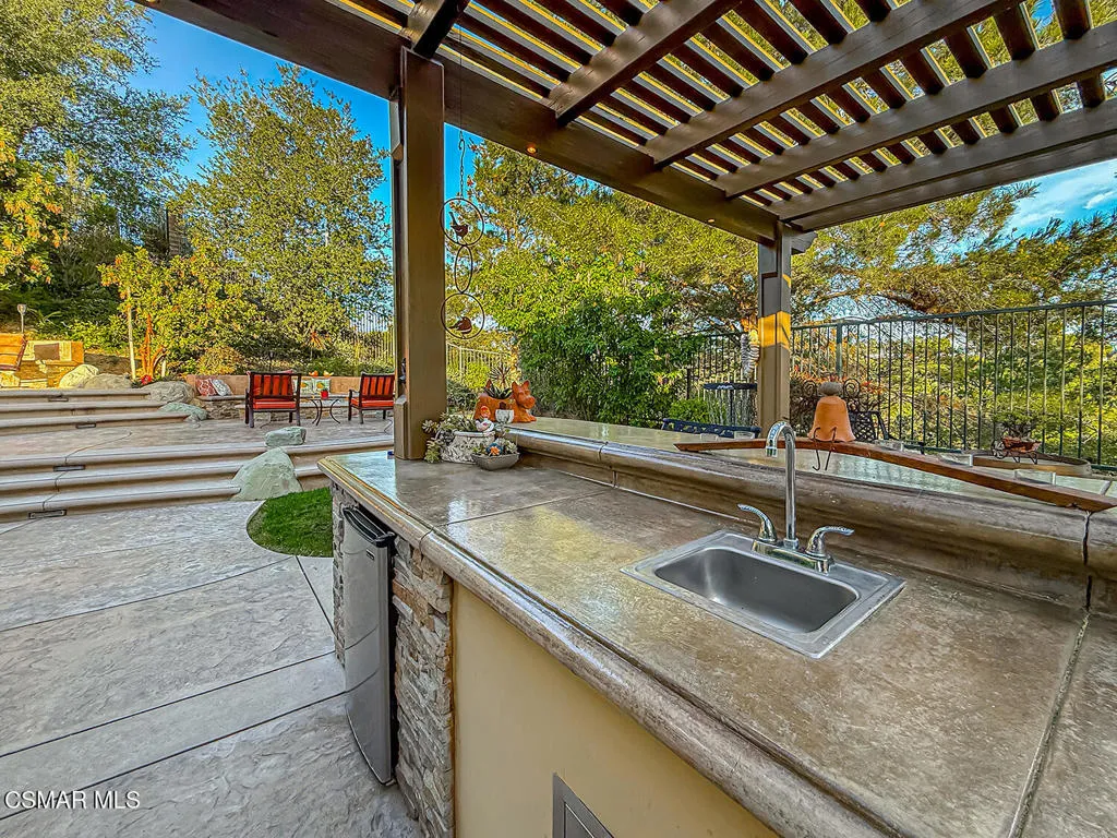 5222 Loki Lane, Stockton, CA 95219 home-pic-48