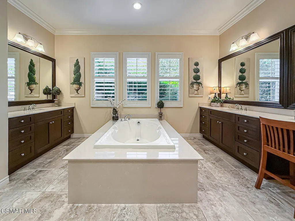 5222 Loki Lane, Stockton, CA 95219 home-pic-27