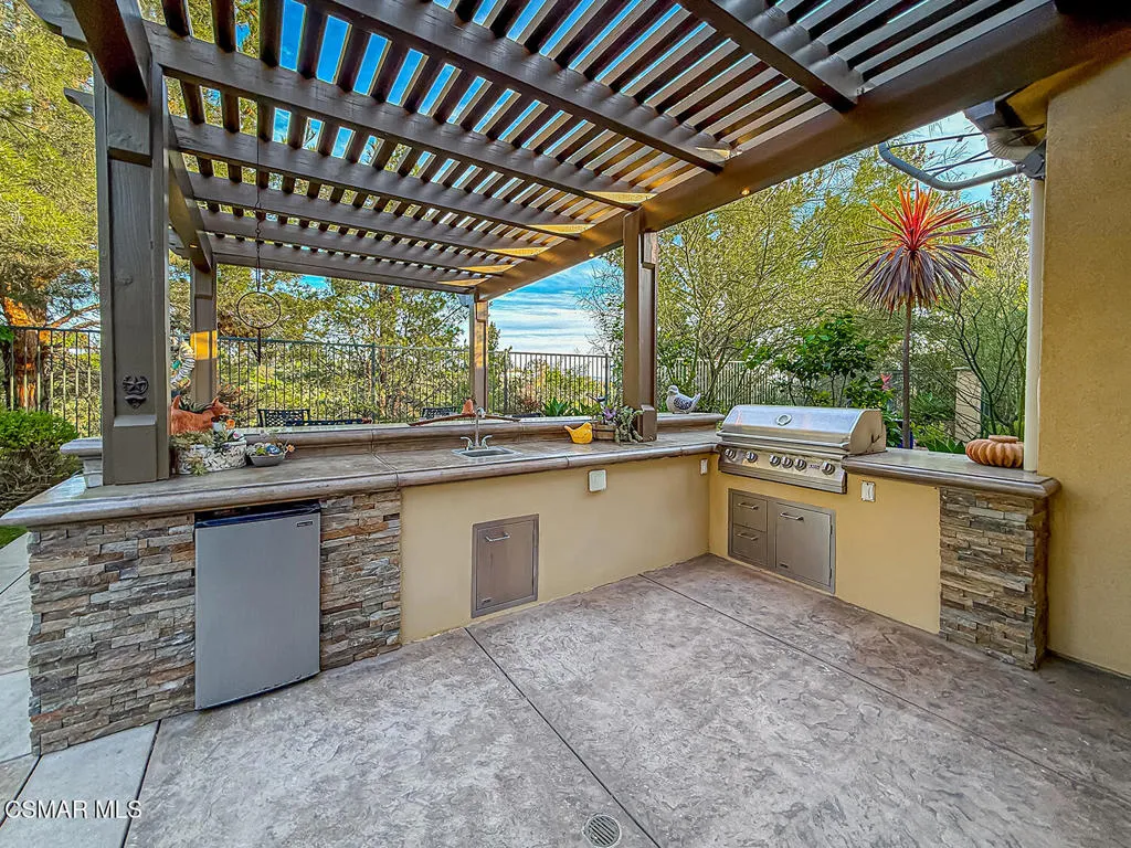 5222 Loki Lane, Stockton, CA 95219 home-pic-46