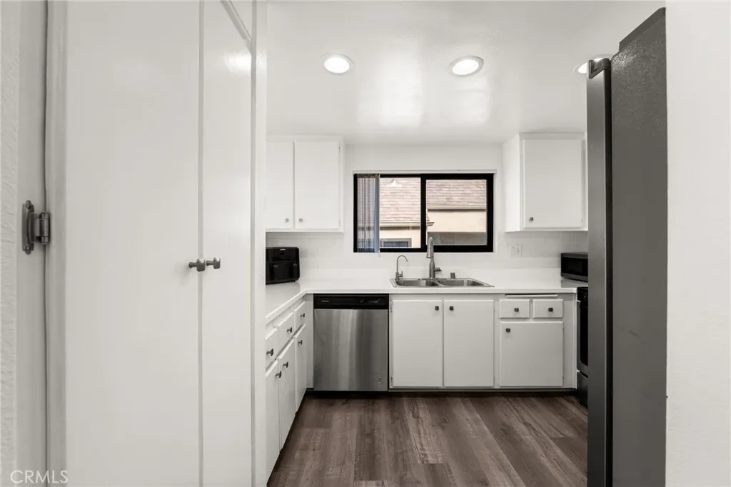 17722 Sergio, Huntington Beach, California 92647 home-pic-9
