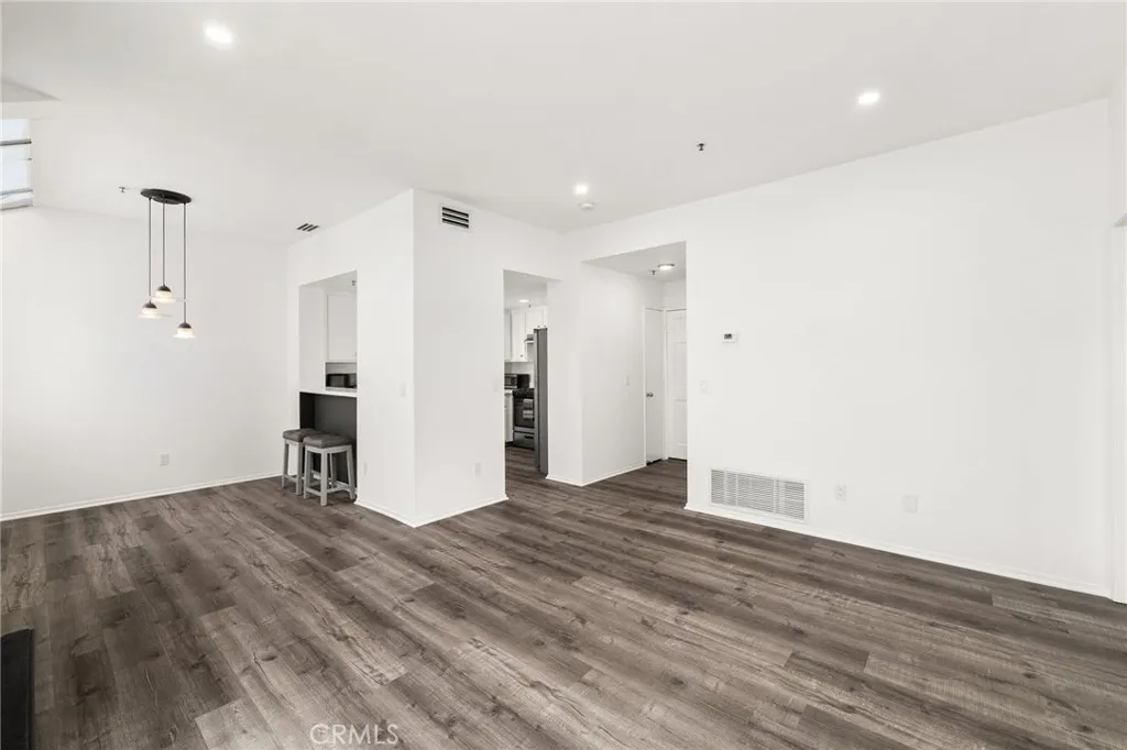 17722 Sergio, Huntington Beach, California 92647 home-pic-6
