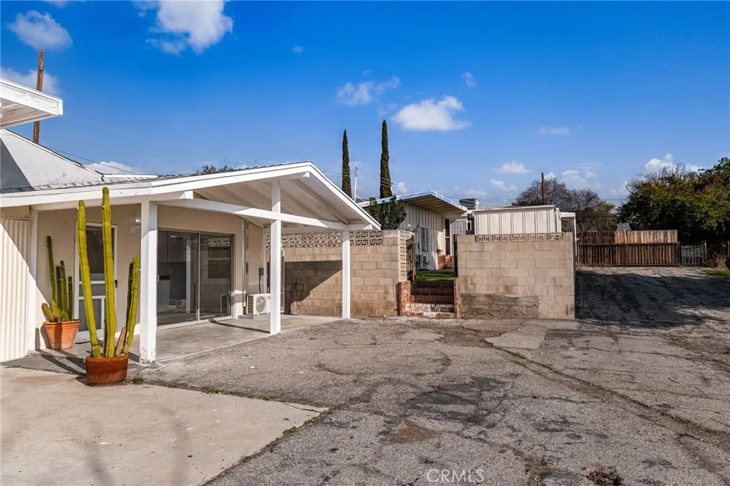 12770 Douglas, Yucaipa, California 92399 home-pic-20