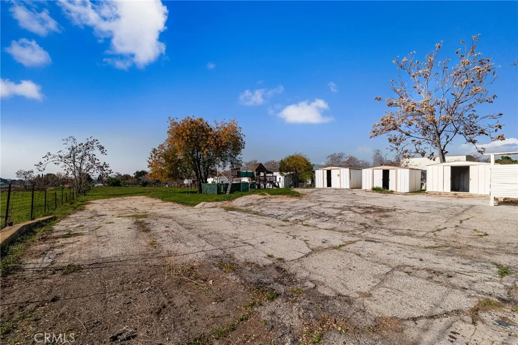 12770 Douglas, Yucaipa, California 92399 home-pic-31