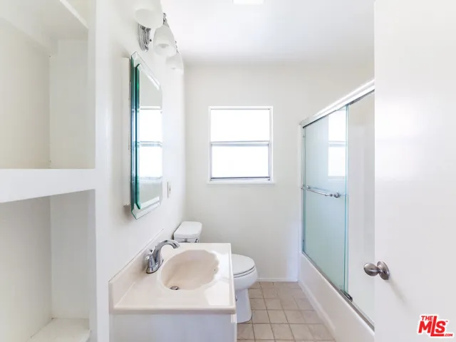 3635 Kalsman Drive 4, Los Angeles, California 90016