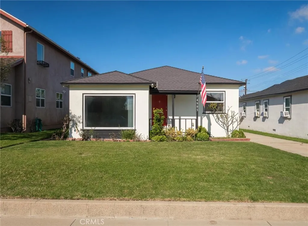 4905 W 138th, Hawthorne, California 90250 home-pic-1