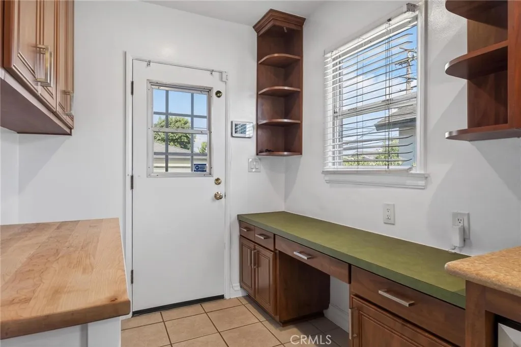 4905 W 138th, Hawthorne, California 90250 home-pic-14