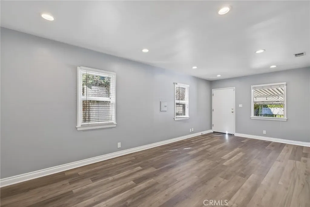 4905 W 138th, Hawthorne, California 90250 home-pic-24