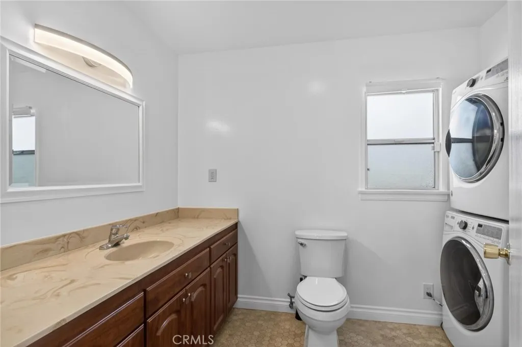 4905 W 138th, Hawthorne, California 90250 home-pic-28