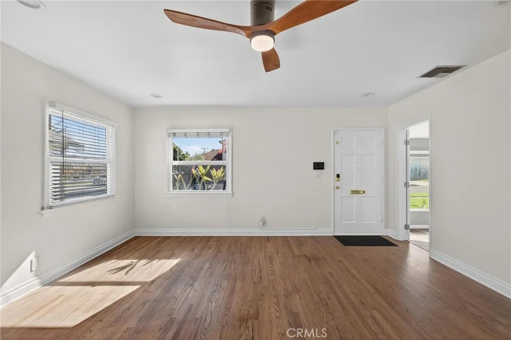 4905 W 138th, Hawthorne, California 90250 home-pic-9