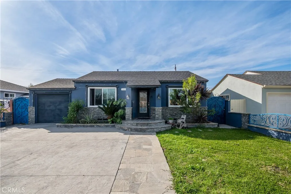 1037 S Tajauta, Compton, California 90220 home-pic-1