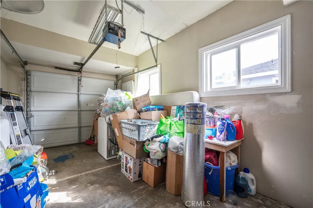 1037 S Tajauta, Compton, California 90220 home-pic-26