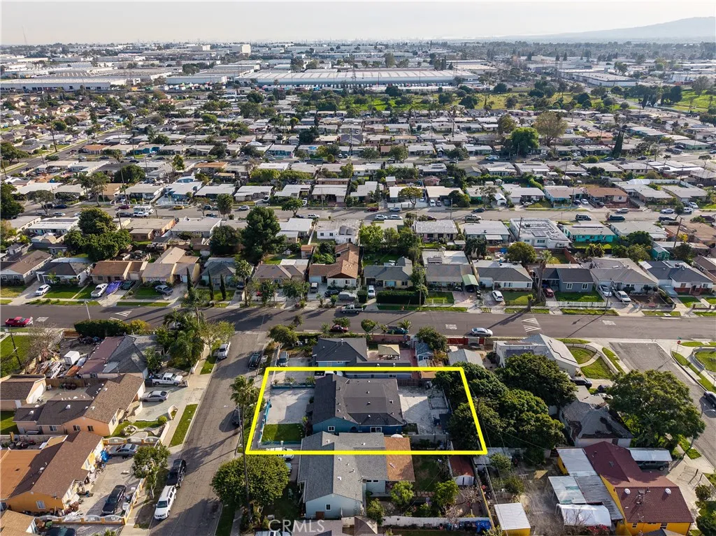 1037 S Tajauta, Compton, California 90220 home-pic-35