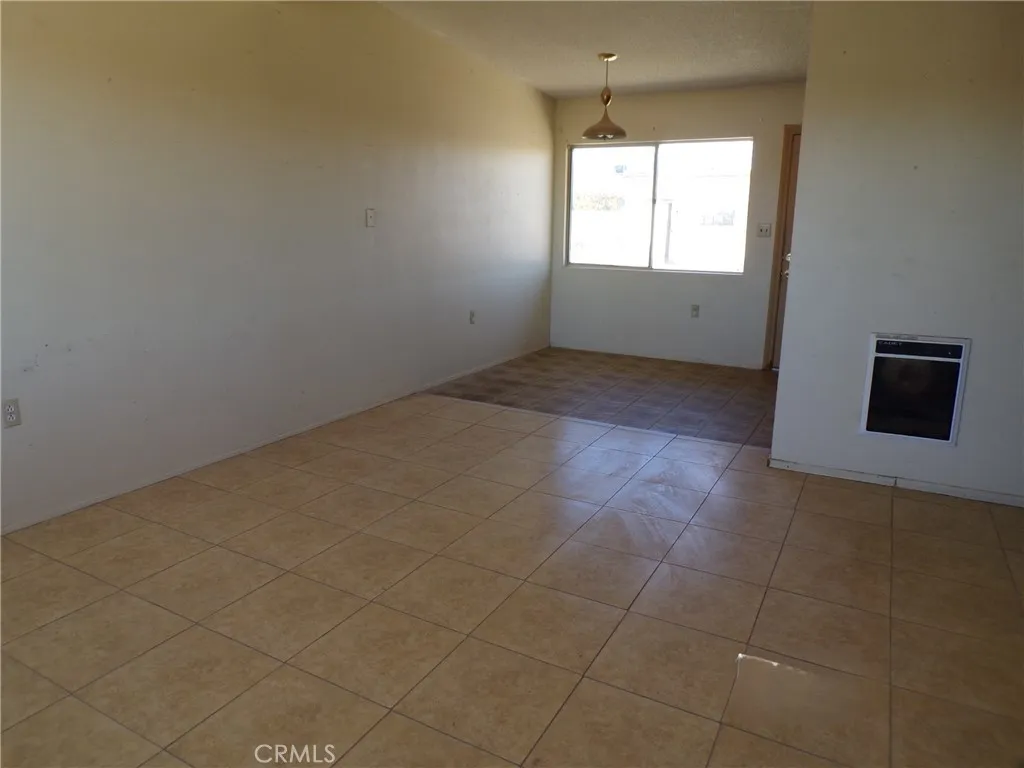 6810 Maude Adams, 29 Palms, California 92277 home-pic-2