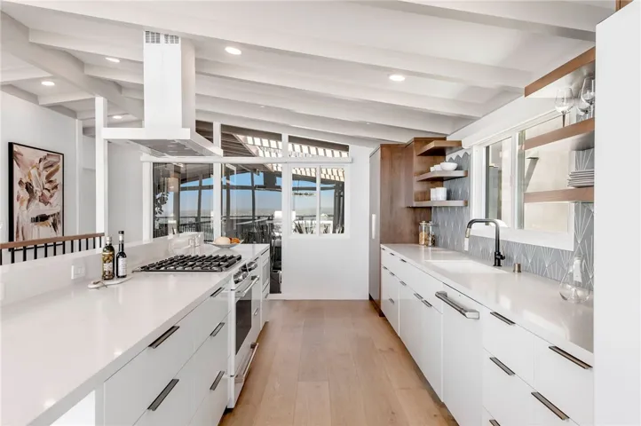 Main Kitchen