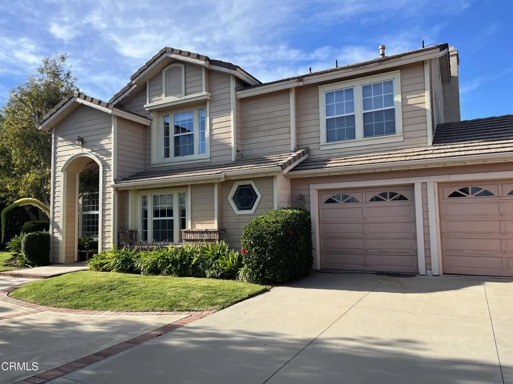 12387 Ridge Drive, Santa Rosa, California 93012 home-pic-1
