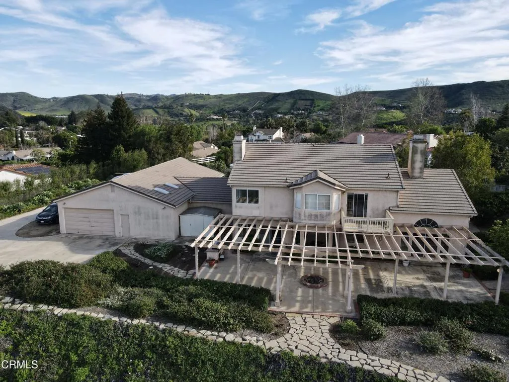 12387 Ridge Drive, Santa Rosa, California 93012 home-pic-3
