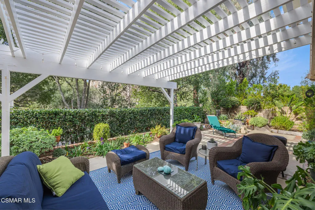87 Castilian Avenue, Newbury Park, California 91320 home-pic-38