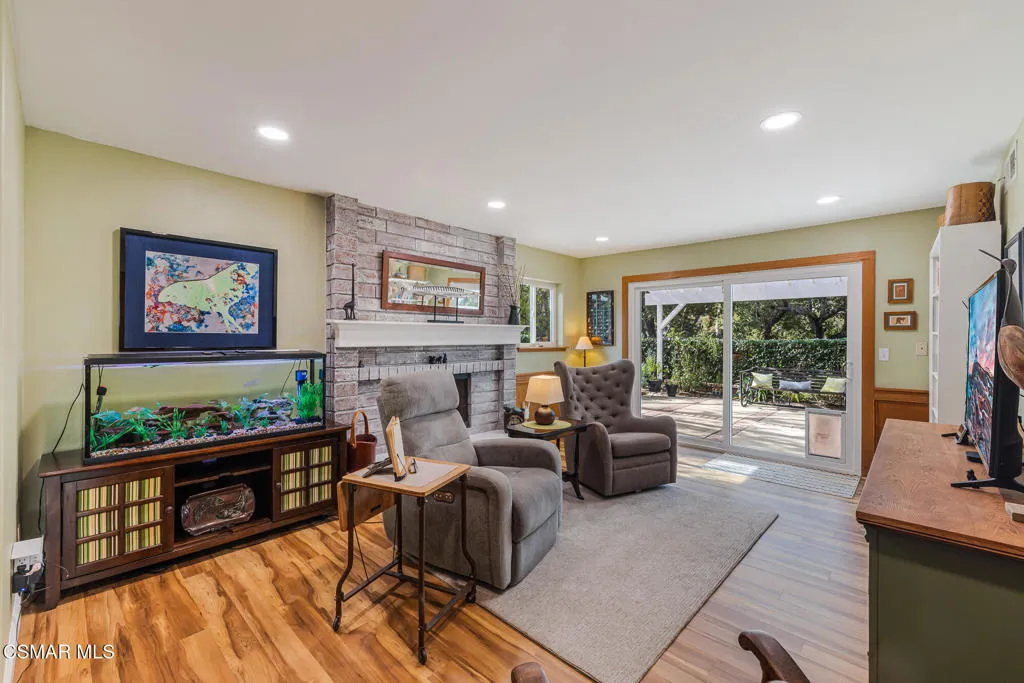 87 Castilian Avenue, Newbury Park, California 91320 home-pic-21