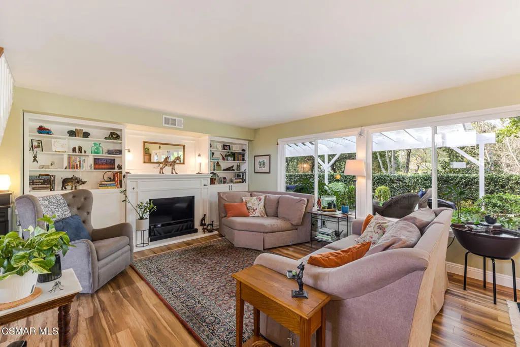 87 Castilian Avenue, Newbury Park, California 91320 home-pic-18