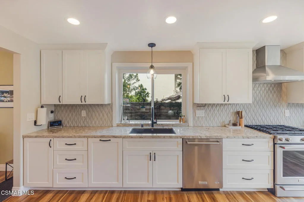 87 Castilian Avenue, Newbury Park, California 91320 home-pic-14