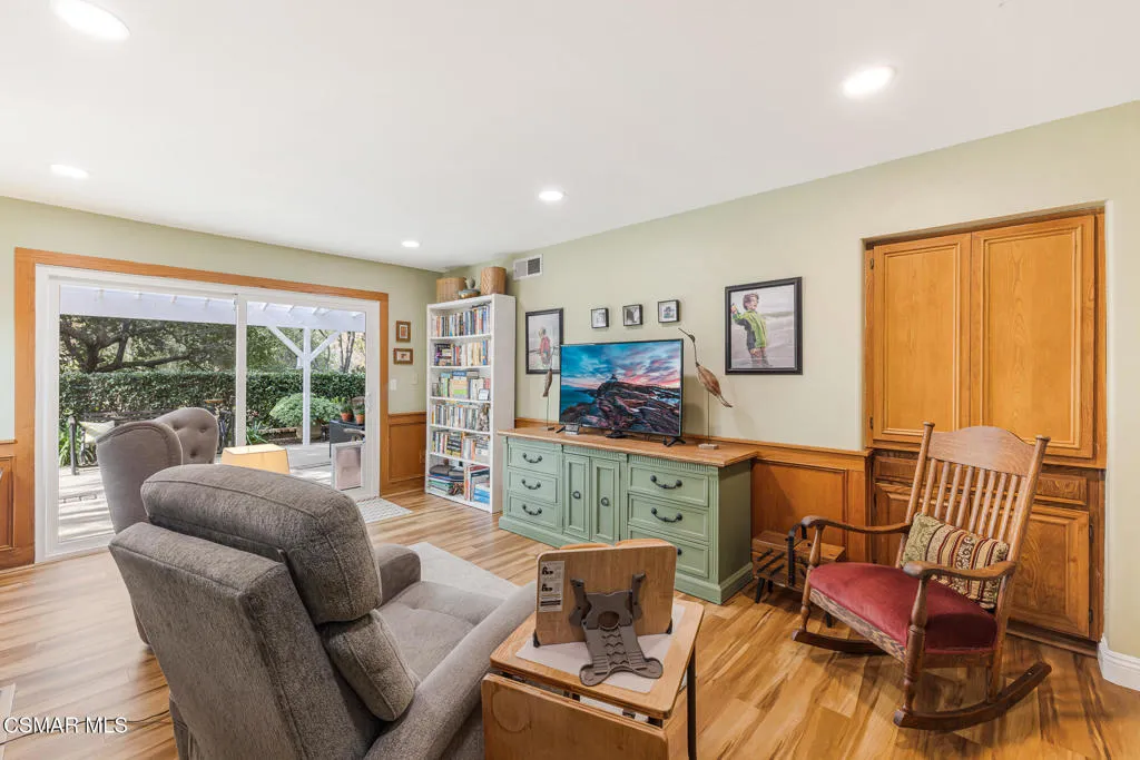 87 Castilian Avenue, Newbury Park, California 91320 home-pic-22