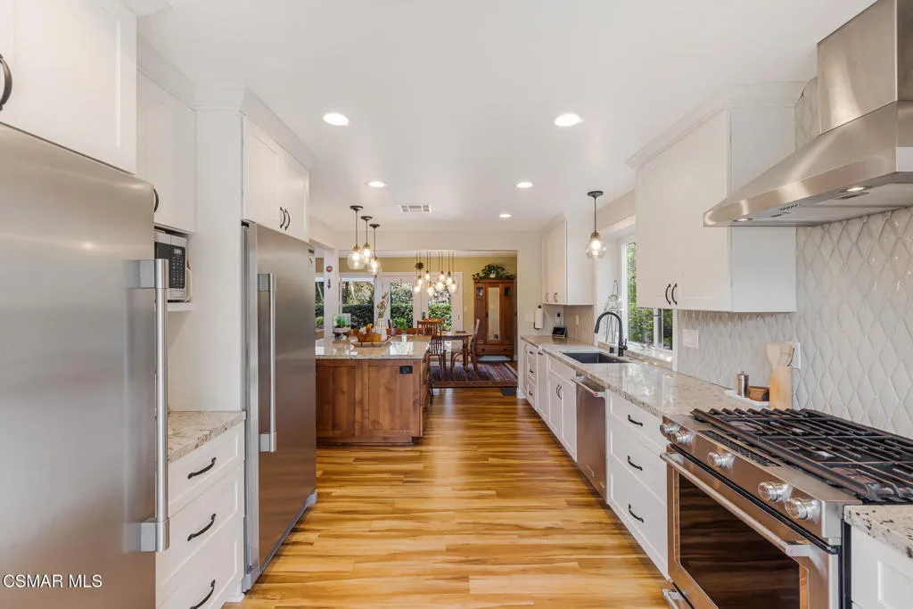 87 Castilian Avenue, Newbury Park, California 91320 home-pic-12