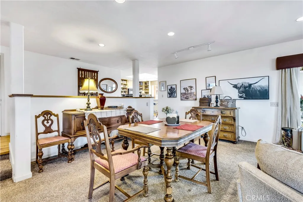 16765 Charro Road, Lake Elsinore, California 92530 home-pic-10