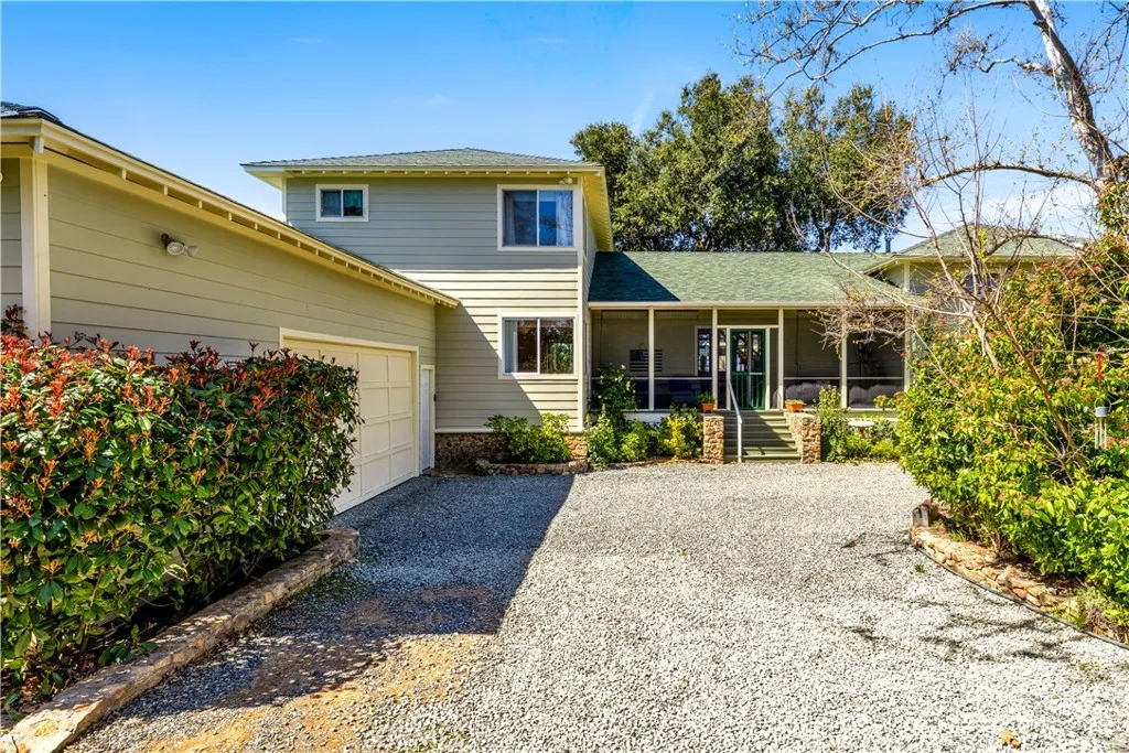 16765 Charro Road, Lake Elsinore, California 92530 home-pic-5