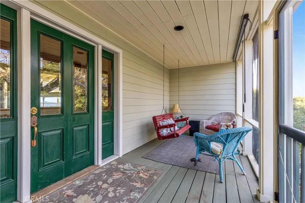 16765 Charro Road, Lake Elsinore, California 92530 home-pic-7