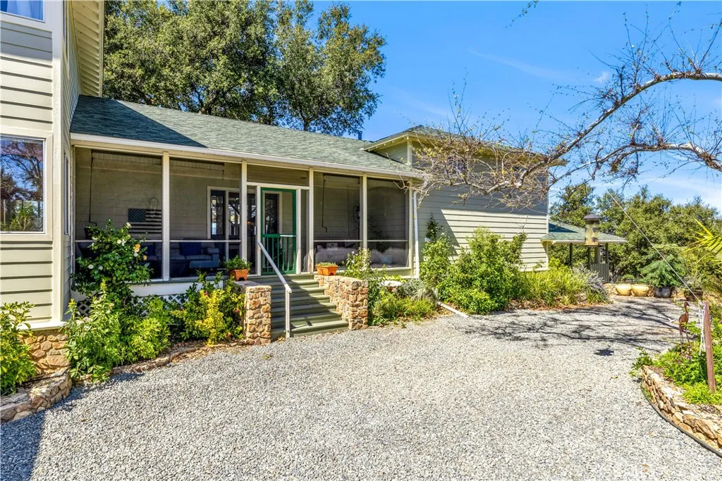 16765 Charro Road, Lake Elsinore, California 92530 home-pic-47