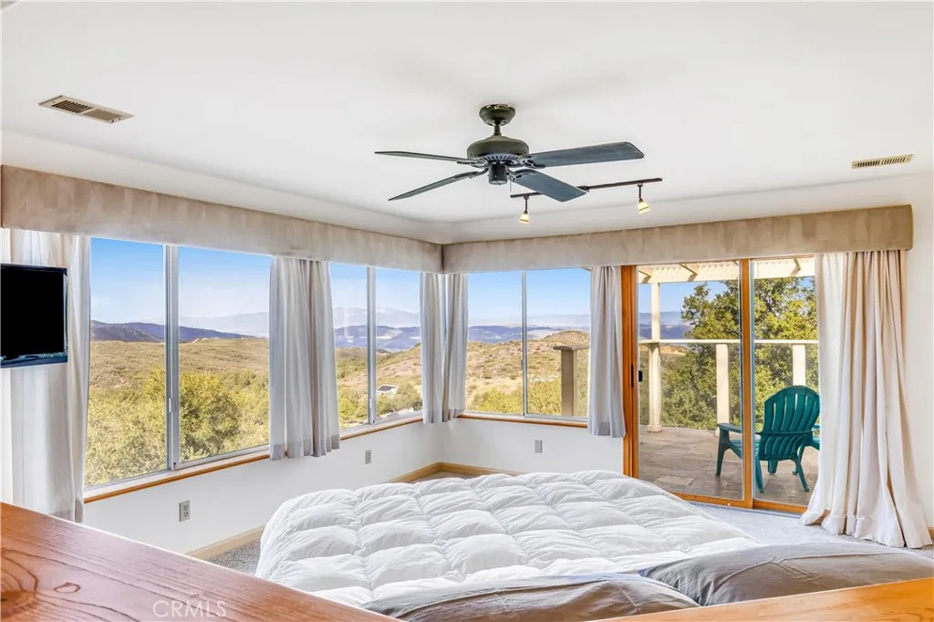 16765 Charro Road, Lake Elsinore, California 92530 home-pic-32