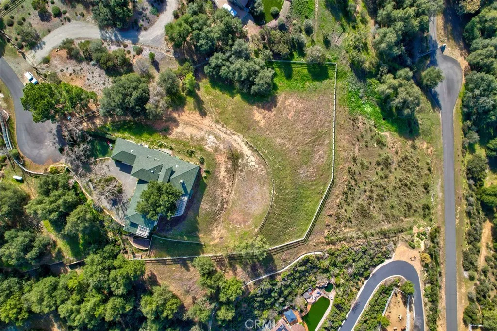 16765 Charro Road, Lake Elsinore, California 92530 home-pic-2