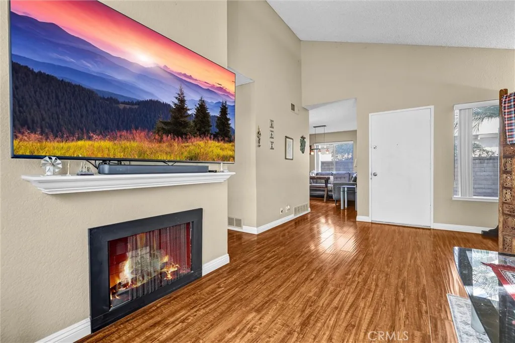 27562 Halcon, Mission Viejo, California 92691 home-pic-7