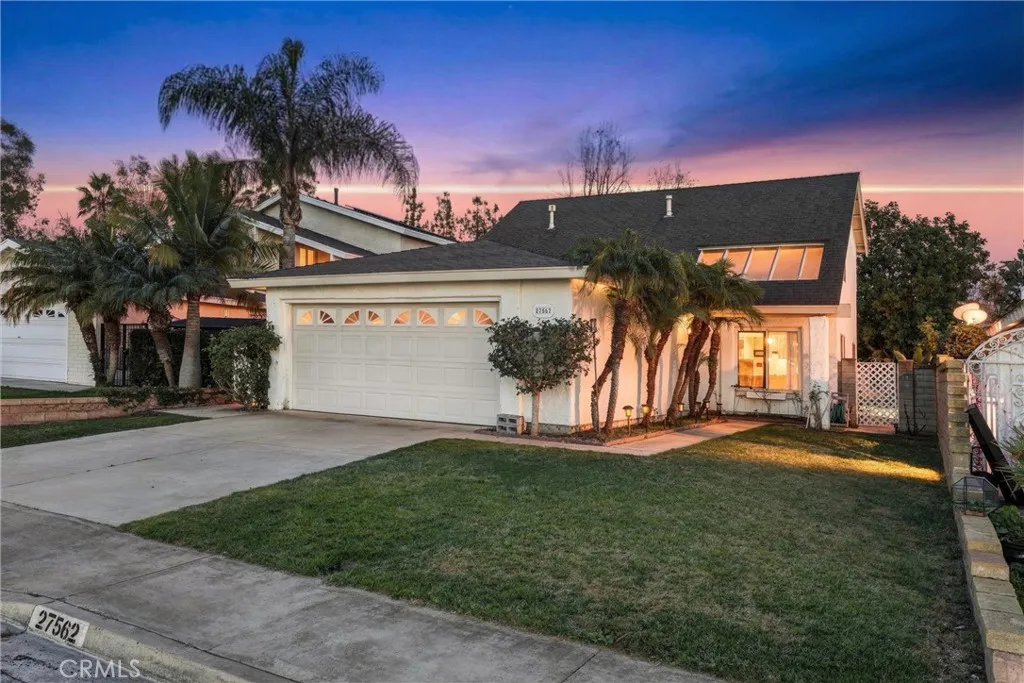 27562 Halcon, Mission Viejo, California 92691 home-pic-1