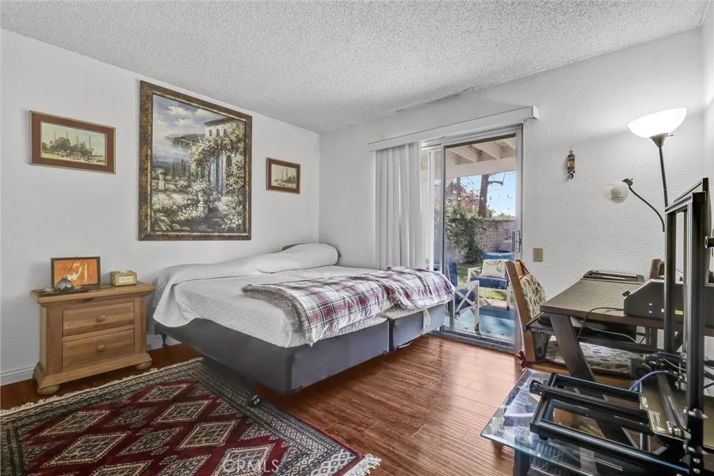 27562 Halcon, Mission Viejo, California 92691 home-pic-15