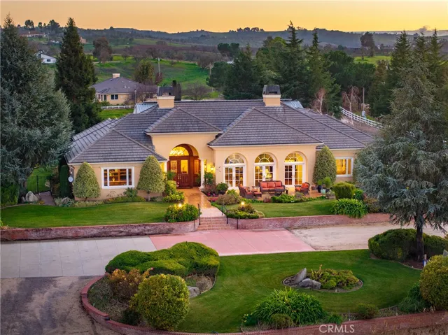 Main house, Guest house, Barndominium, Workshop, Vineyard