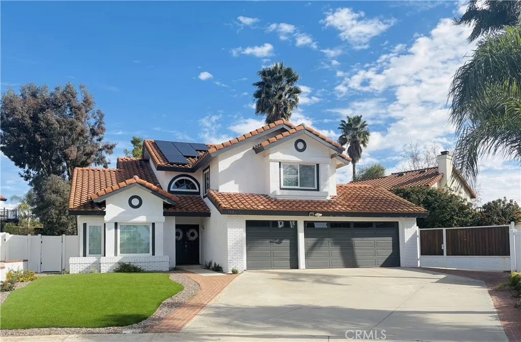 7130 Tiverton, Riverside, California 92506 home-pic-1