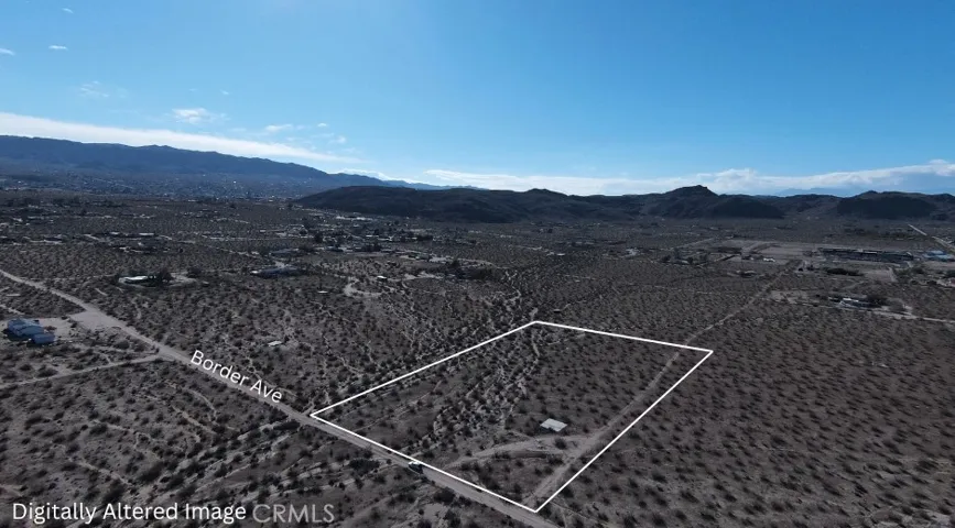 5024 Border, Joshua Tree, California 92252