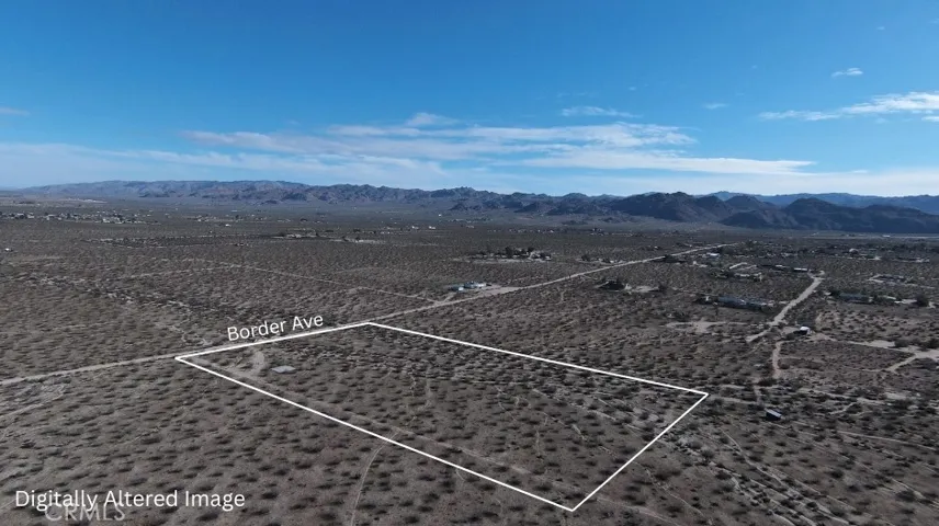 5024 Border, Joshua Tree, California 92252