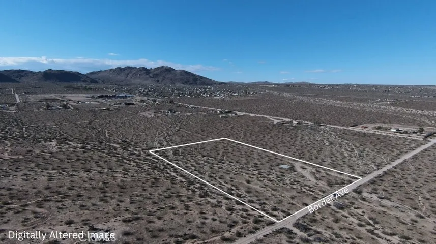 5024 Border, Joshua Tree, California 92252