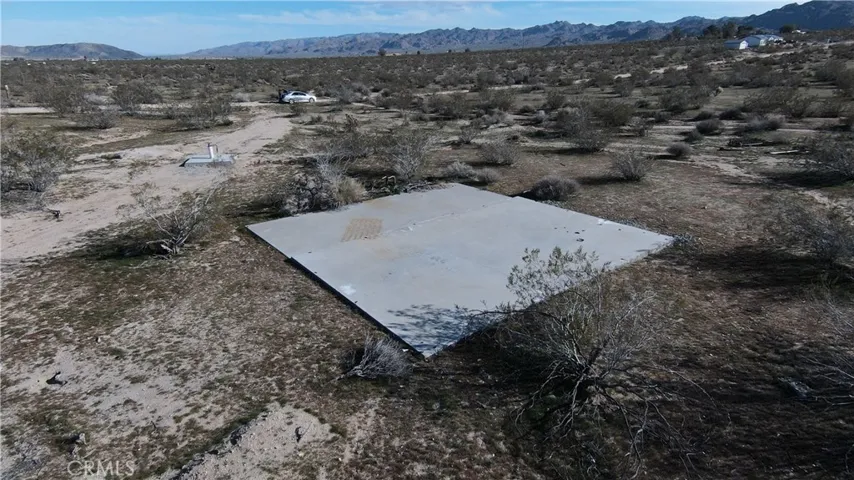 5024 Border, Joshua Tree, California 92252