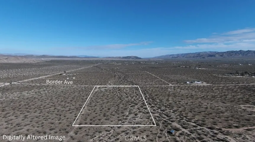 5024 Border, Joshua Tree, California 92252