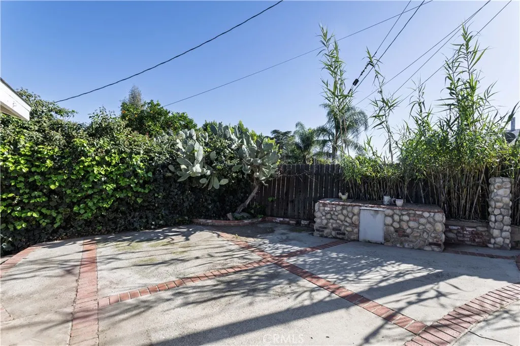 11478 Kamloops Street, Sylmar, California 91342 home-pic-21