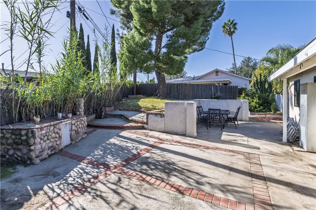 11478 Kamloops Street, Sylmar, California 91342 home-pic-19