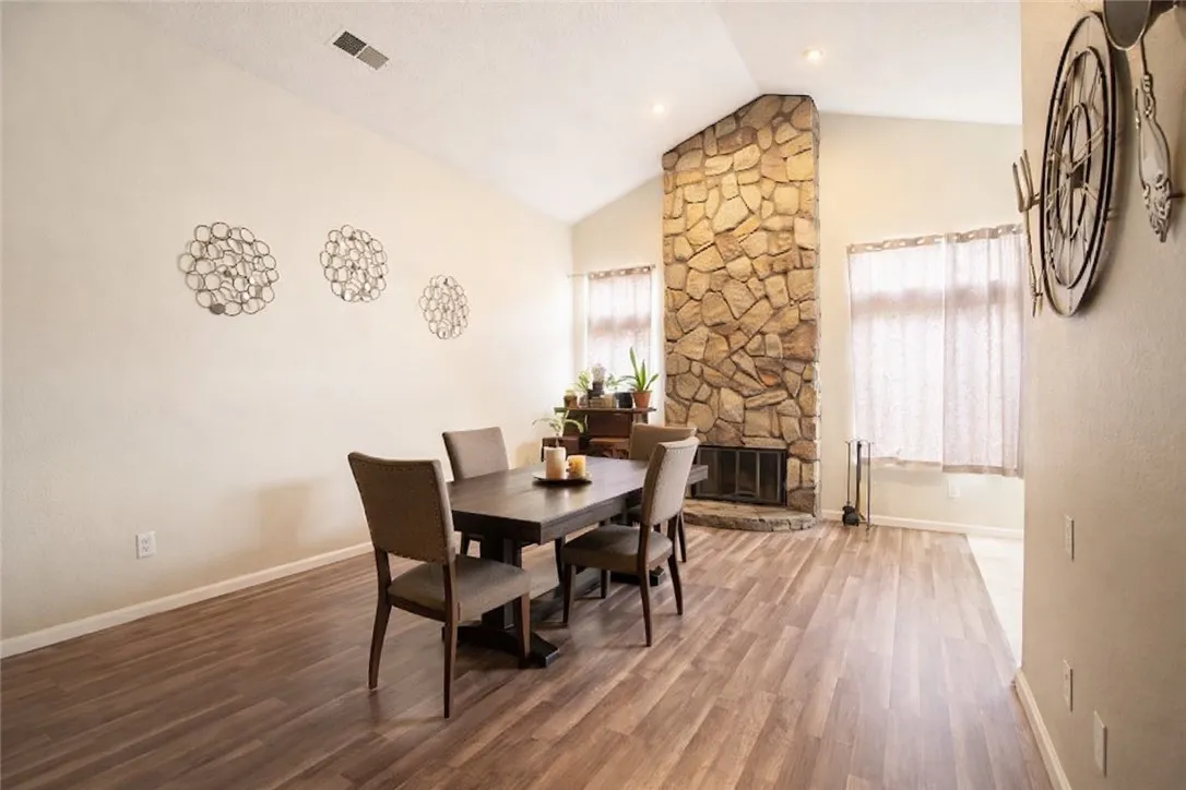37555 Sulphur Springs Rd Street, Palmdale, California 93552 home-pic-3