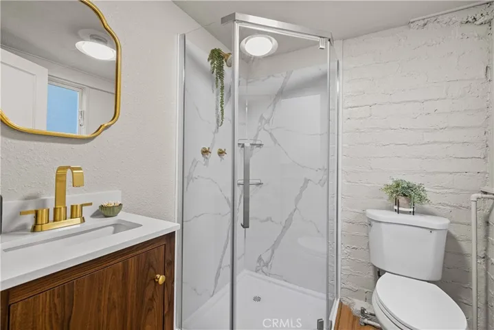 Studio Bathroom
